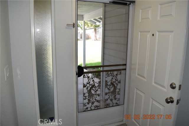13 Betsey Way, Chico CA: https://media.crmls.org/medias/4e36fcff-1f45-435e-b538-1b55a5a14241.jpg
