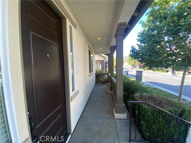 31925 Red Pine Way, Temecula CA: https://media.crmls.org/medias/4e37bcc7-6b7a-4283-b249-b7c7f079c763.jpg
