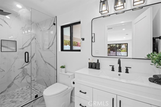 Detail Gallery Image 31 of 60 For 5132 Avenida Oriente, Tarzana,  CA 91356 - 3 Beds | 2 Baths