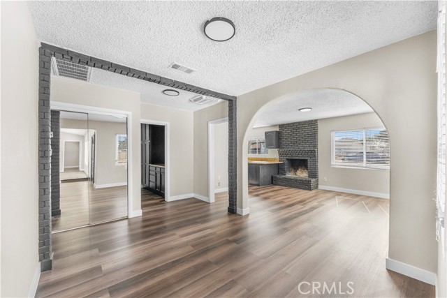 Detail Gallery Image 7 of 57 For 43028 45th St, Lancaster,  CA 93536 - 4 Beds | 2 Baths