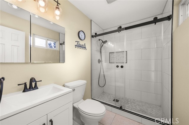 Detail Gallery Image 10 of 27 For 1048 Bluecrest St, Corona,  CA 92882 - 3 Beds | 2 Baths