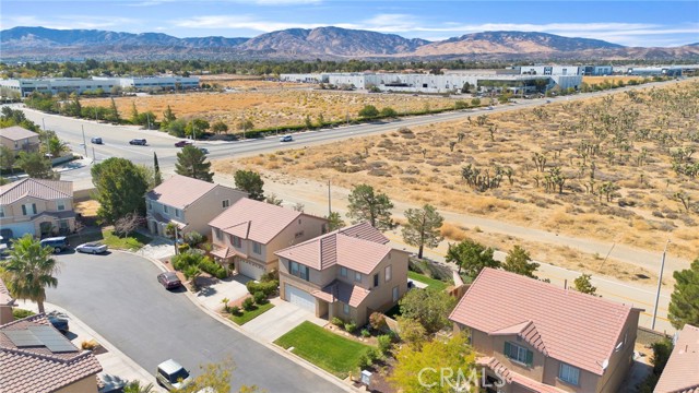 Detail Gallery Image 35 of 35 For 40427 Vereda Dr, Palmdale,  CA 93550 - 3 Beds | 3 Baths