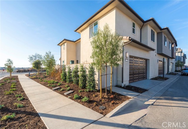 Detail Gallery Image 40 of 43 For 253 Westdale, Irvine,  CA 92618 - 4 Beds | 2/1 Baths