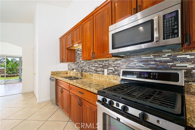 Detail Gallery Image 11 of 37 For 21522 Pedroso, Mission Viejo,  CA 92691 - 3 Beds | 2 Baths