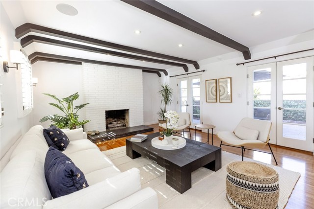 1640 Ard Eevin Avenue, Glendale CA: https://media.crmls.org/medias/4e3fc10a-27dd-4844-a7bd-daf161b63d48.jpg