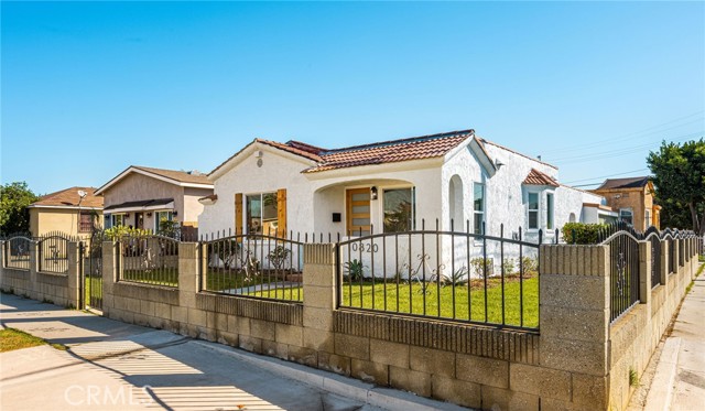 10820 Capistrano photo 3