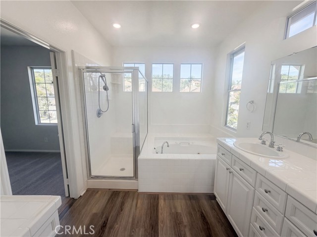 Image 17 of 28 For 40 Silkwood  