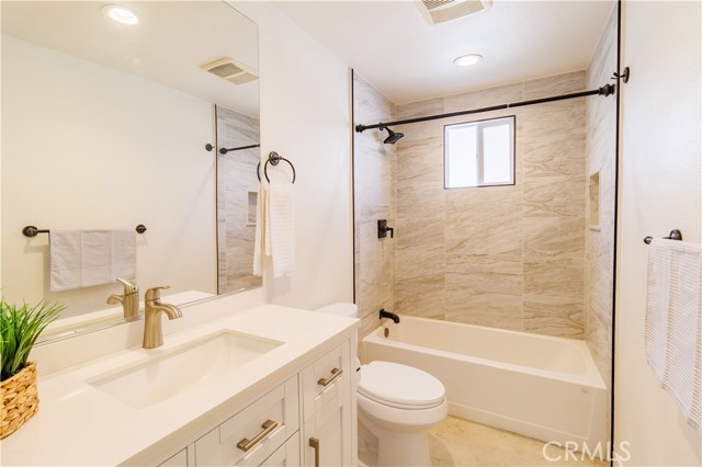10532 Zelzah Ave photo 5