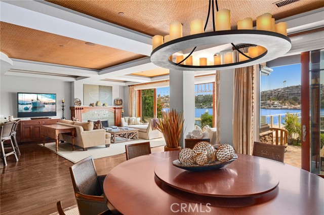 2238 Channel Road, Newport Beach CA: https://media.crmls.org/medias/4e405849-d7df-41ad-b3a5-ddee78fcb1c9.jpg
