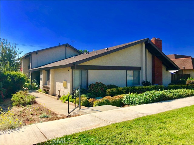 1024 W Pine St, Upland, CA 91786