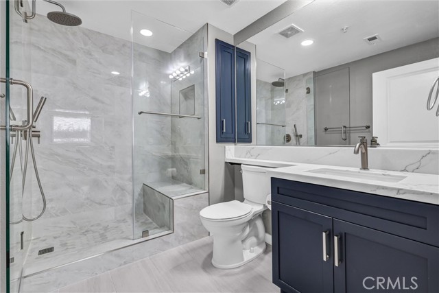 Front Image Thumbnail for CROC26066253