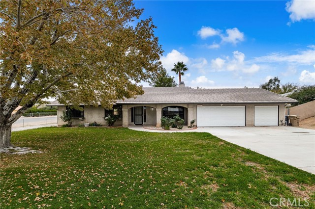 Detail Gallery Image 2 of 18 For 17805 Walnut, Hesperia,  CA 92345 - 3 Beds | 2 Baths