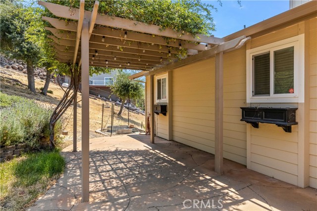 Detail Gallery Image 7 of 72 For 3019 Skyline Dr, Kelseyville,  CA 95451 - 3 Beds | 2/1 Baths