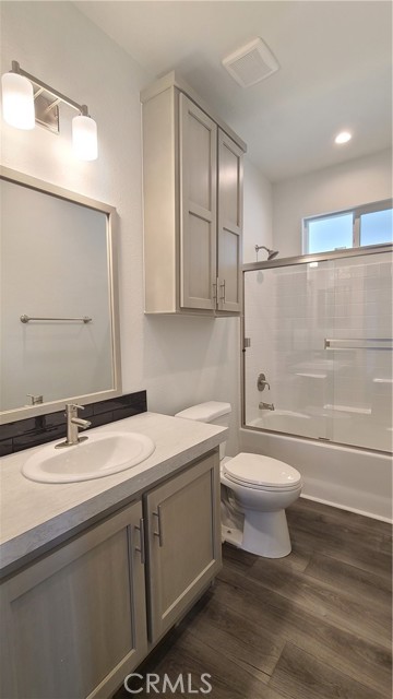 2139 E 4th Street, Ontario CA: https://media.crmls.org/medias/4e416076-911c-4688-bee4-c7ddaf1bf04b.jpg