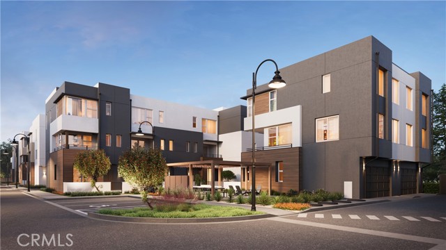 717 Lyon Community