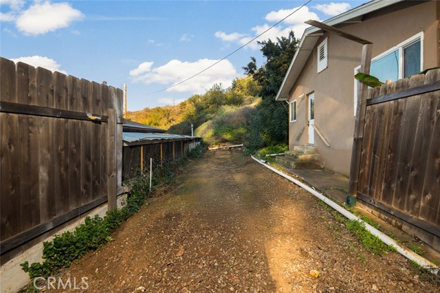 Detail Gallery Image 8 of 43 For 21431 Stans Lane, Laguna Beach,  CA 92651 - – Beds | – Baths