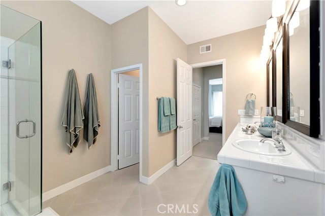 Detail Gallery Image 33 of 59 For 6251 Surfpoint Cir, Huntington Beach,  CA 92648 - 2 Beds | 2/1 Baths
