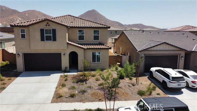 19427 Seeding Palace Circle, Riverside CA: https://media.crmls.org/medias/4e43bf22-531e-4e52-88ba-7e6dcc336814.jpg