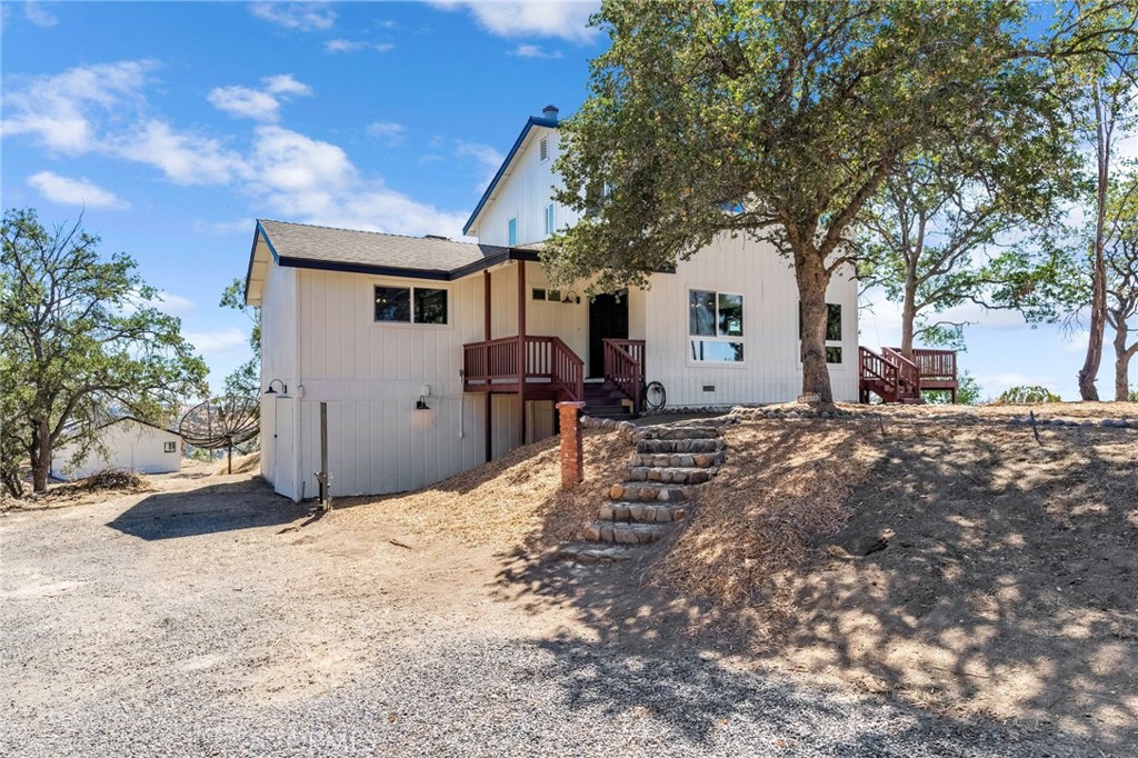 41070 Lilley Mountain Drive