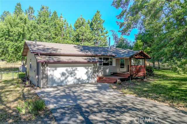 Detail Gallery Image 1 of 1 For 2917 Cantara Rd, Mount Shasta,  CA 96067 - 2 Beds | 1 Baths