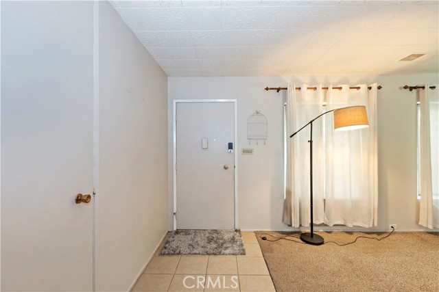 Image 4 of 26 For 738 Hollenbeck Avenue