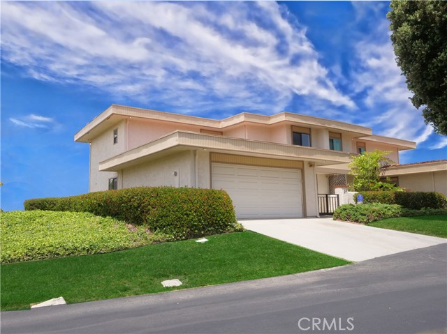 24 Peartree Lane, Rolling Hills Estates, California 90274, 3 Bedrooms Bedrooms, ,2 BathroomsBathrooms,Residential,Sold,Peartree,PV22104404