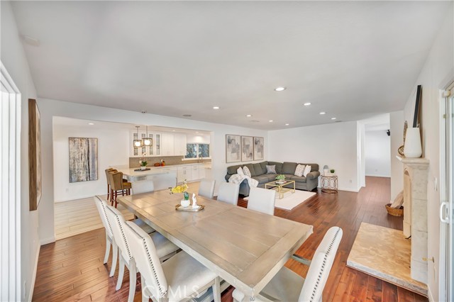 Detail Gallery Image 5 of 48 For 6136 Kentland, Woodland Hills,  CA 91367 - 4 Beds | 3 Baths