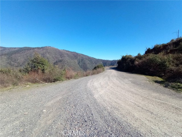 Image 10 of 33 For 0 Bardees Bar