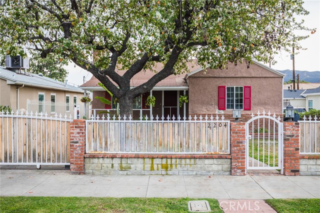2204 W Verdugo Avenue, Burbank, CA, 91506 2204 W Verdugo Avenue, Burbank, CA, 91506