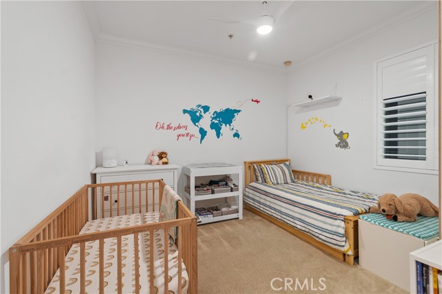 300 E 4th Street, Long Beach CA: https://media.crmls.org/medias/4e471868-d5b6-4aeb-bbfc-ec943ecaffad.jpg
