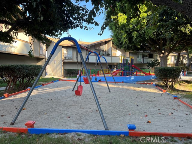 Detail Gallery Image 27 of 36 For 832 Coriander Dr #D,  Torrance,  CA 90502 - 1 Beds | 1 Baths