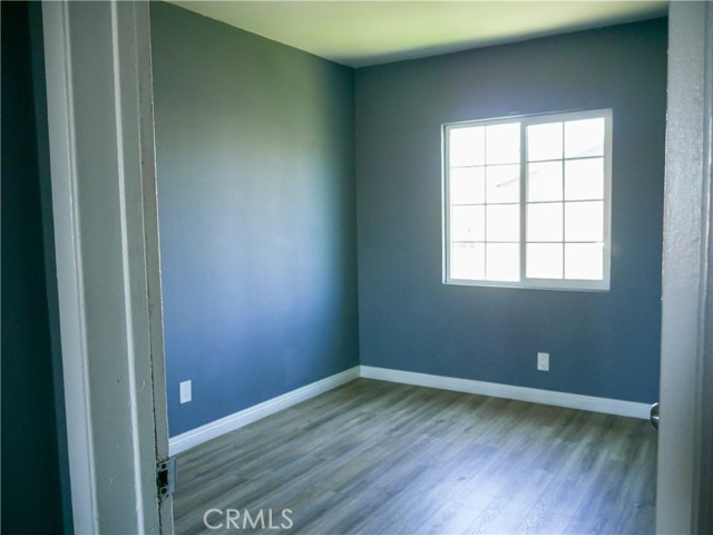 Detail Gallery Image 11 of 11 For 431 W 81st St, Los Angeles,  CA 90003 - 7 Beds | 3 Baths