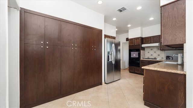 Detail Gallery Image 14 of 42 For 1511 Coolidge Ave, Pasadena,  CA 91104 - 4 Beds | 2 Baths