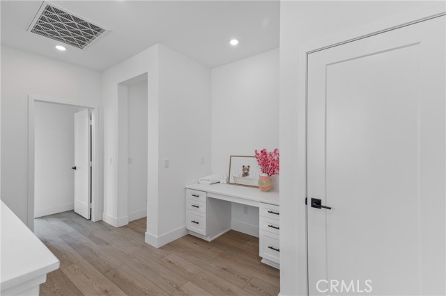 295 Autumn Way, Rancho Mission Viejo CA: https://media.crmls.org/medias/4e49cc90-a7fb-4fa6-a6ea-cf6c6c005789.jpg