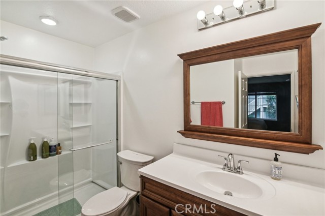 Detail Gallery Image 12 of 31 For 1321 via Sebastian #16,  San Pedro,  CA 90732 - 2 Beds | 2 Baths