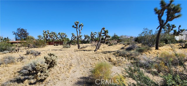 Detail Gallery Image 5 of 5 For 7447 Valley Vista Ave, Yucca Valley,  CA 92284 - – Beds | – Baths