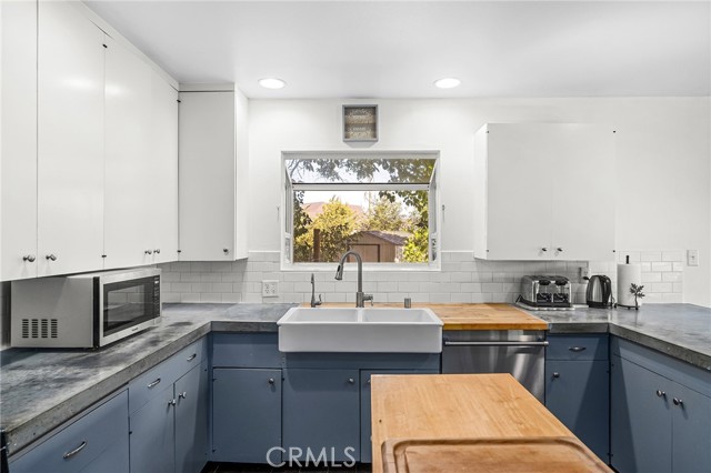 Detail Gallery Image 19 of 73 For 2848 Marigold Ave, Chico,  CA 95973 - 4 Beds | 2 Baths