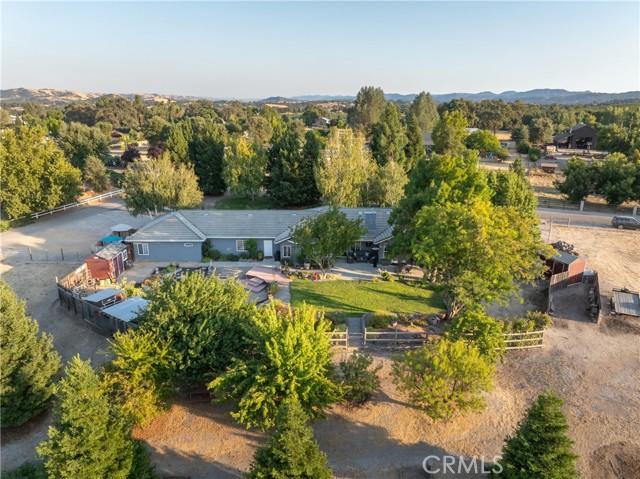 Detail Gallery Image 56 of 64 For 820 Golden Meadow Dr, Paso Robles,  CA 93446 - 5 Beds | 3 Baths