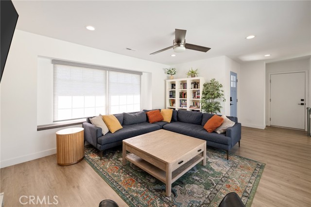 Detail Gallery Image 8 of 44 For 23046 Anza Ave, Torrance,  CA 90505 - 3 Beds | 2 Baths