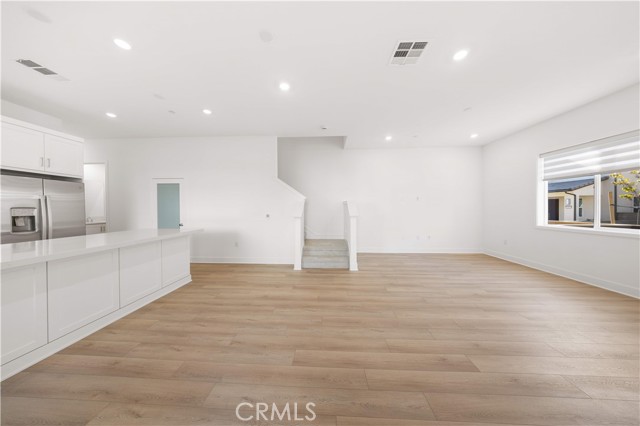 Detail Gallery Image 16 of 62 For 289 Shoveler, Irvine,  CA 92618 - 4 Beds | 2/1 Baths