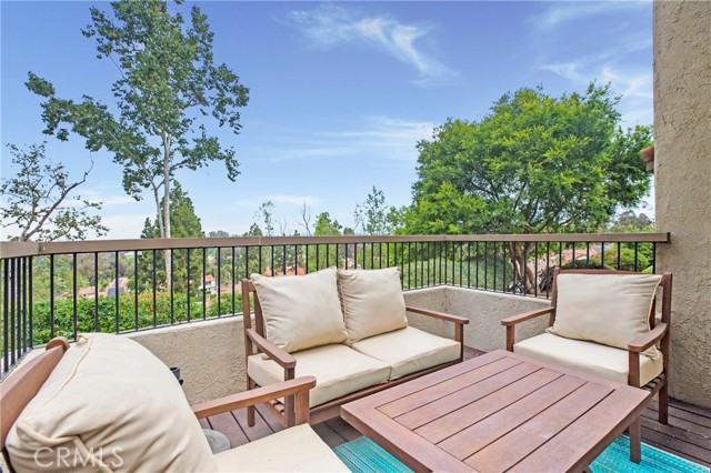 26685 Dulcinea, Mission Viejo CA: https://media.crmls.org/medias/4e4e6601-31df-436d-89b2-0456141a03f4.jpg