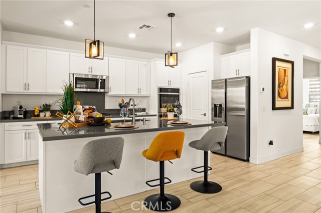 Detail Gallery Image 17 of 54 For 41414 Harvey Mudd, Palm Desert,  CA 92211 - 4 Beds | 3 Baths