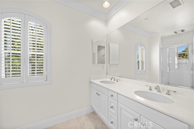 Detail Gallery Image 17 of 27 For 61 Shade Tree, Irvine,  CA 92603 - 3 Beds | 3/1 Baths