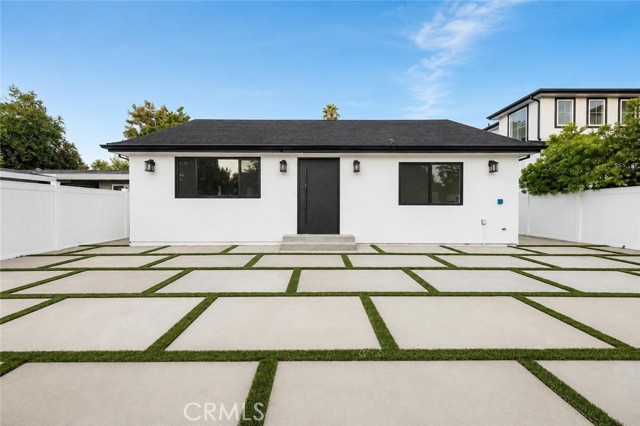 Front Image Thumbnail for CRSR26104692