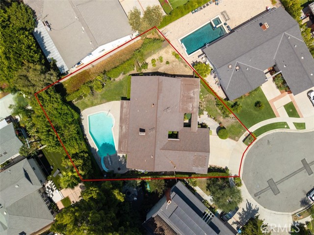 Detail Gallery Image 20 of 21 For 17733 Palora St, Encino,  CA 91316 - 4 Beds | 3 Baths