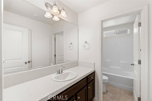 Detail Gallery Image 24 of 38 For 595 N Cattail Ct, Fresno,  CA 93727 - 3 Beds | 2/1 Baths