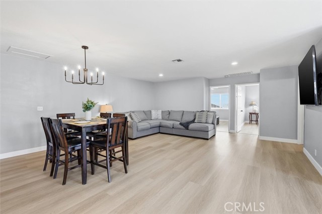 Detail Gallery Image 9 of 47 For 5017 W 118th Pl, Hawthorne,  CA 90250 - 5 Beds | 3 Baths