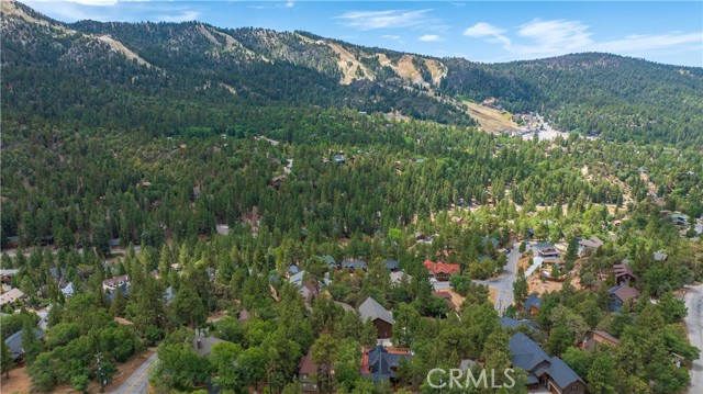 Detail Gallery Image 24 of 26 For 43805 Colusa Dr, Big Bear Lake,  CA 92315 - – Beds | – Baths