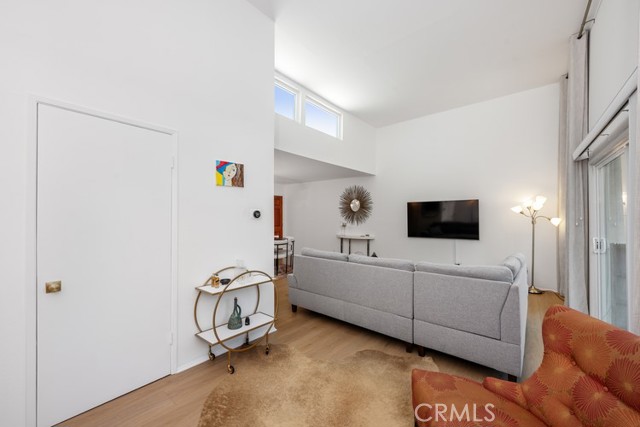 Detail Gallery Image 16 of 29 For 18645 Hatteras St #264,  Tarzana,  CA 91356 - 1 Beds | 1 Baths