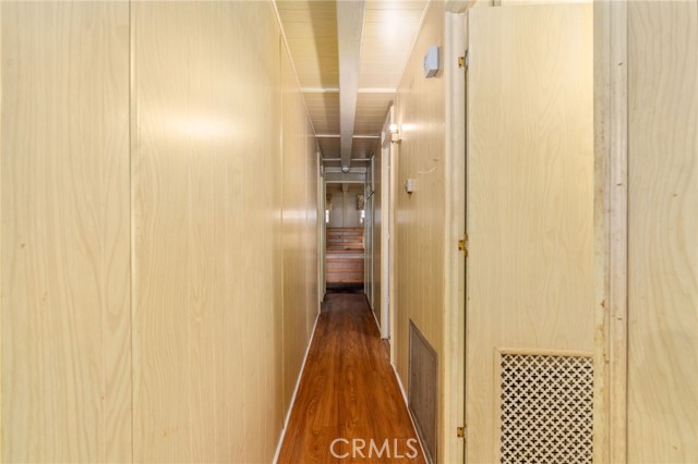 2692 Highland Avenue, Highland CA: https://media.crmls.org/medias/4e55b0ee-238a-4a13-acc4-da007e2bc523.jpg